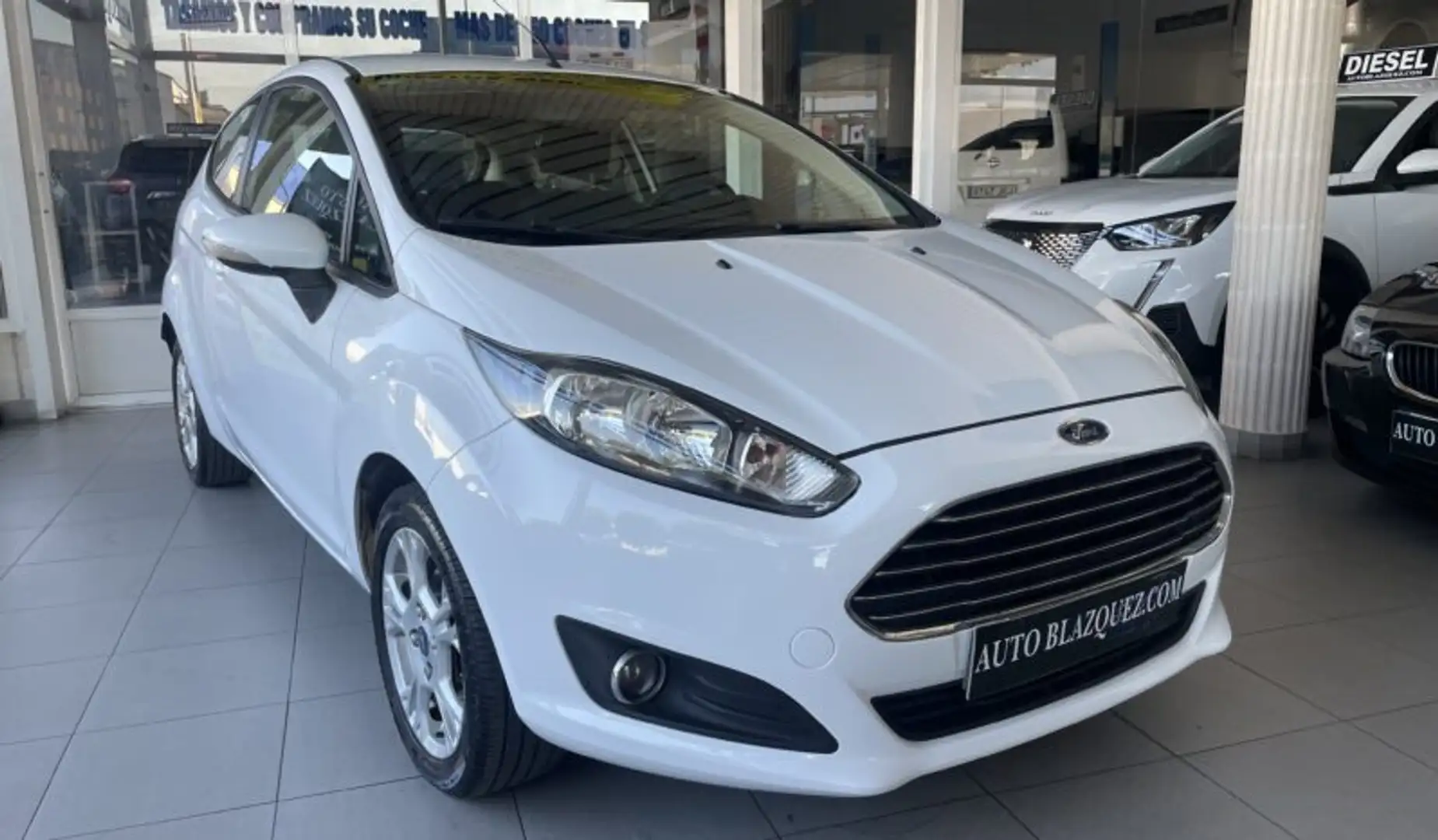 Ford Fiesta 1.5 TDCi Trend Blanc - 1