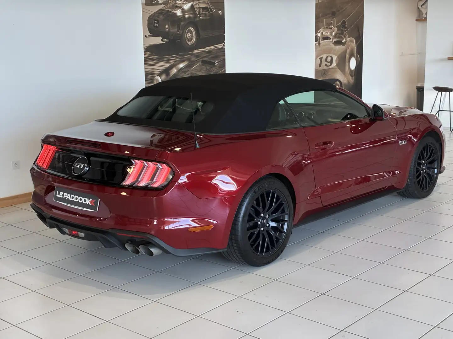 Ford Mustang Mustang Convertible V8 5.0 BVA10 GT Rot - 1