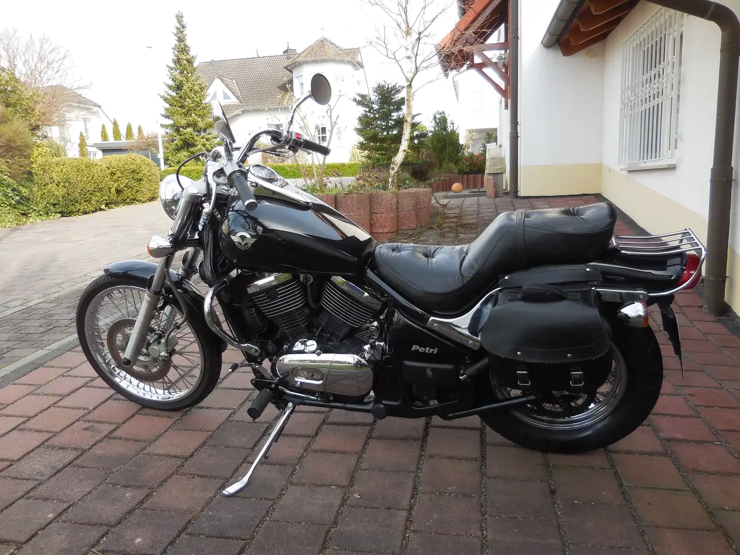 Kawasaki VN 800 Modellvariante VN 800 A Černá - 1