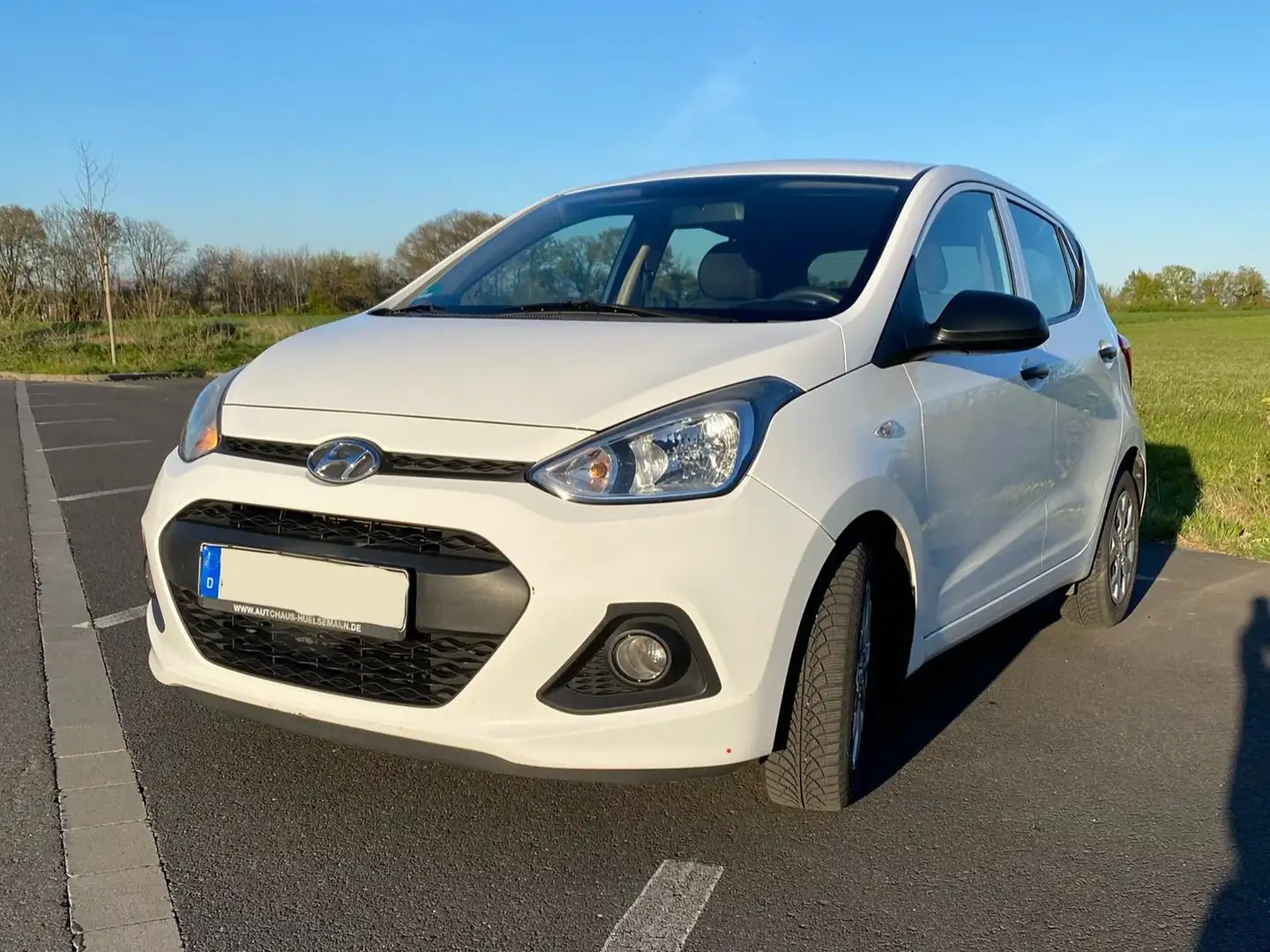 Hyundai i10 i10 1.0 LPG Classic neu TÜV Blanc - 1