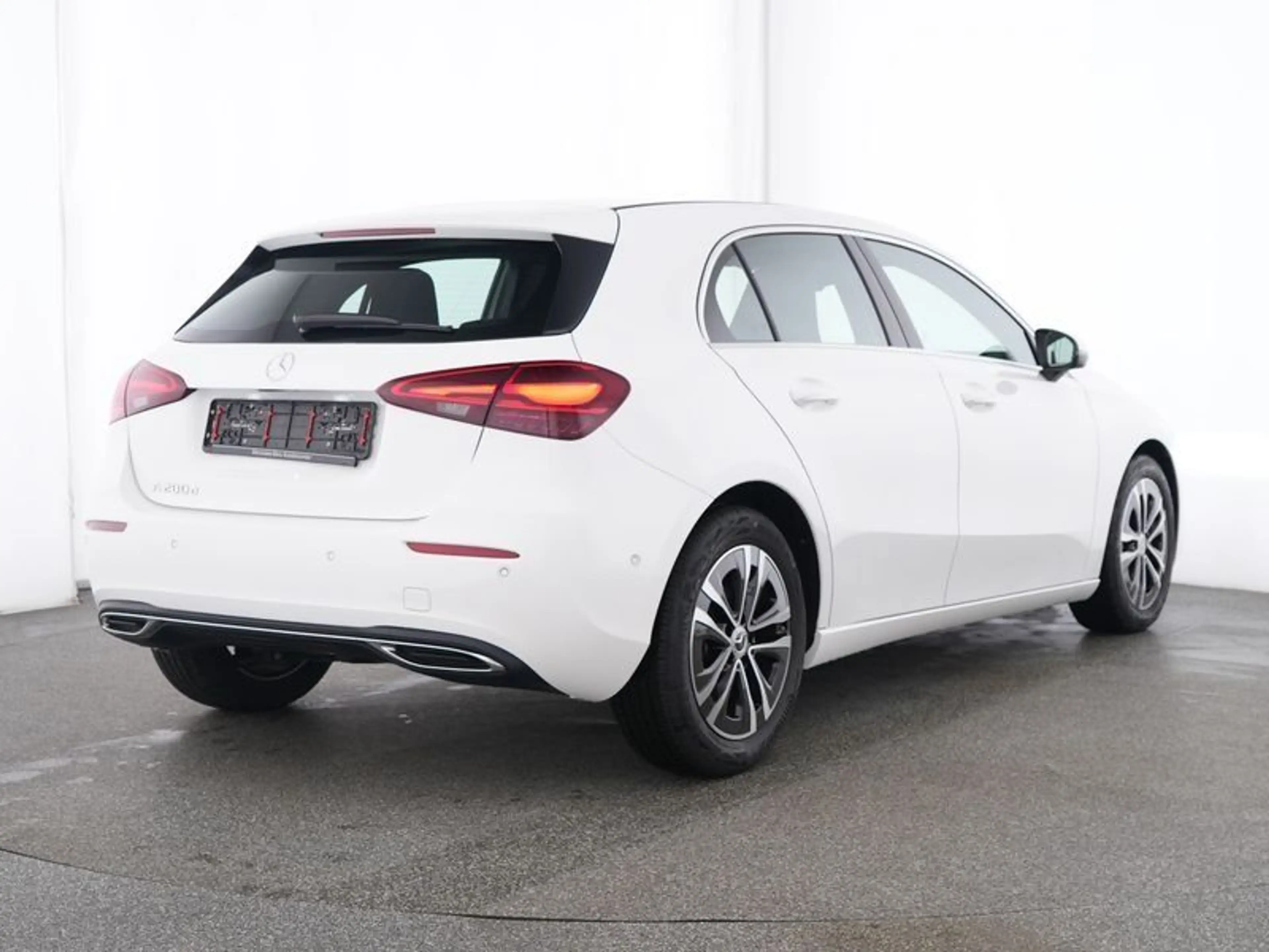 Mercedes-Benz A 200 d PRO+LED+KAMERA+SITZHZG+SMART+NAVI+LENKHZ — photo 3