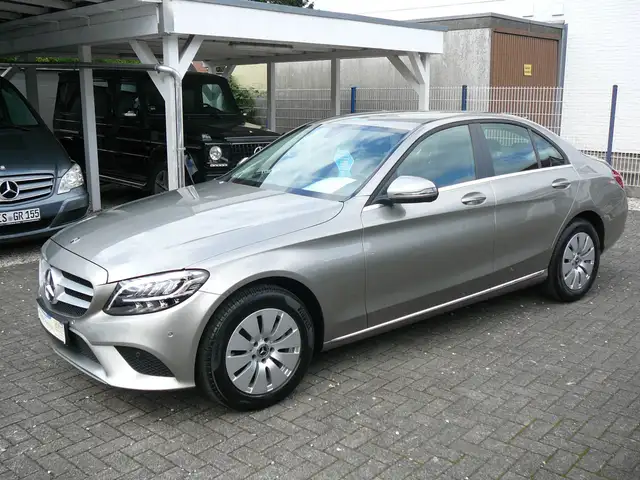 Mercedes-Benz C 160 C 160 1.Hand,Sehr Gepflegt,Navigationssystem,Klimaautomatik,Sitzheizung,usw.!