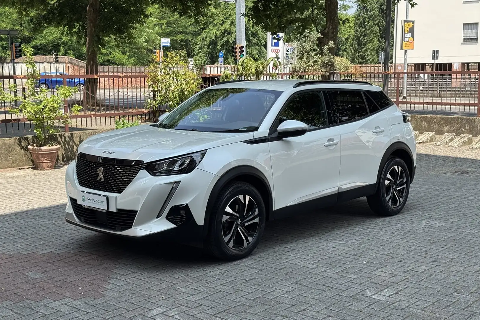 Peugeot 2008 2008 BlueHDi 100 S&S Allure Blanc - 1