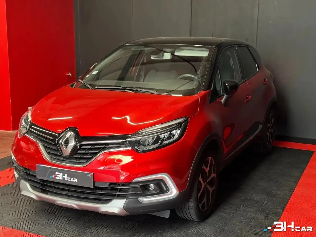 Renault Captur — photo 3