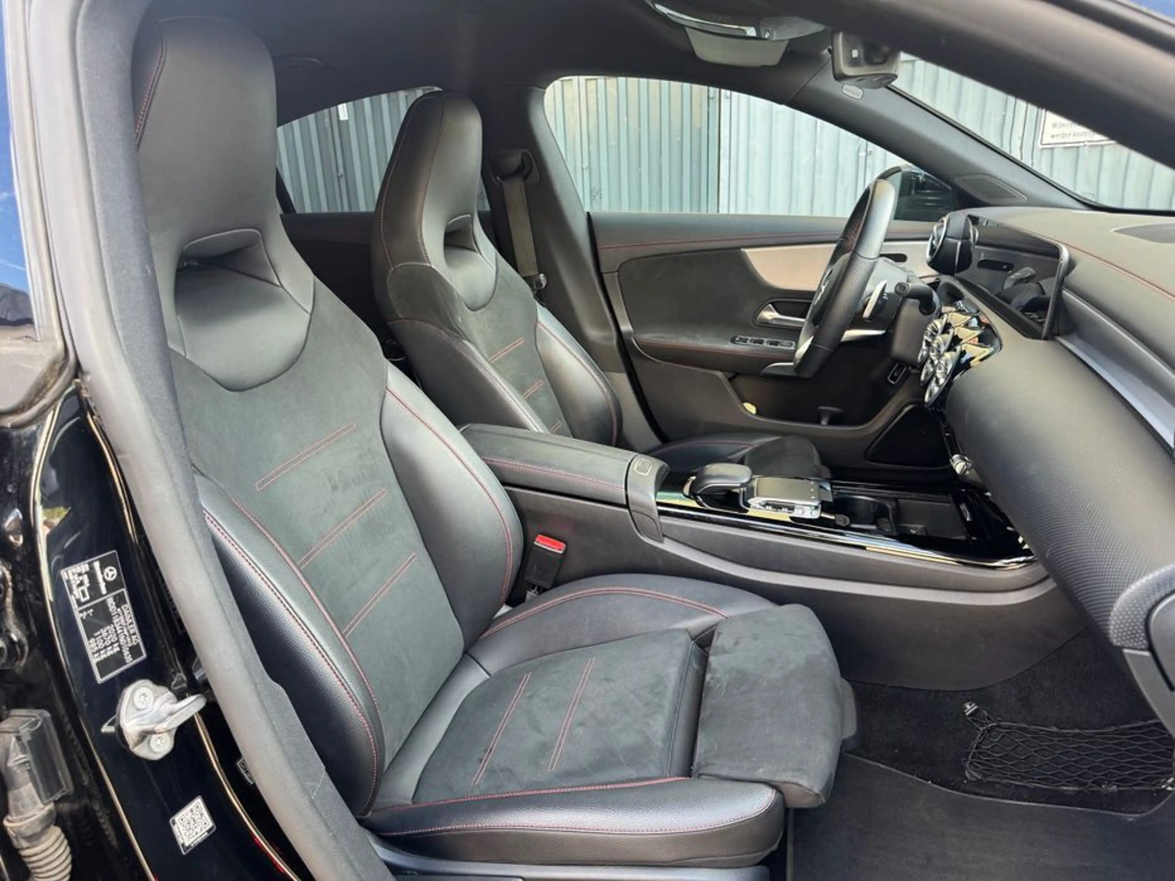 Mercedes-Benz CLA 220 Coupe AMG Line Kamera Night Paket — photo 8