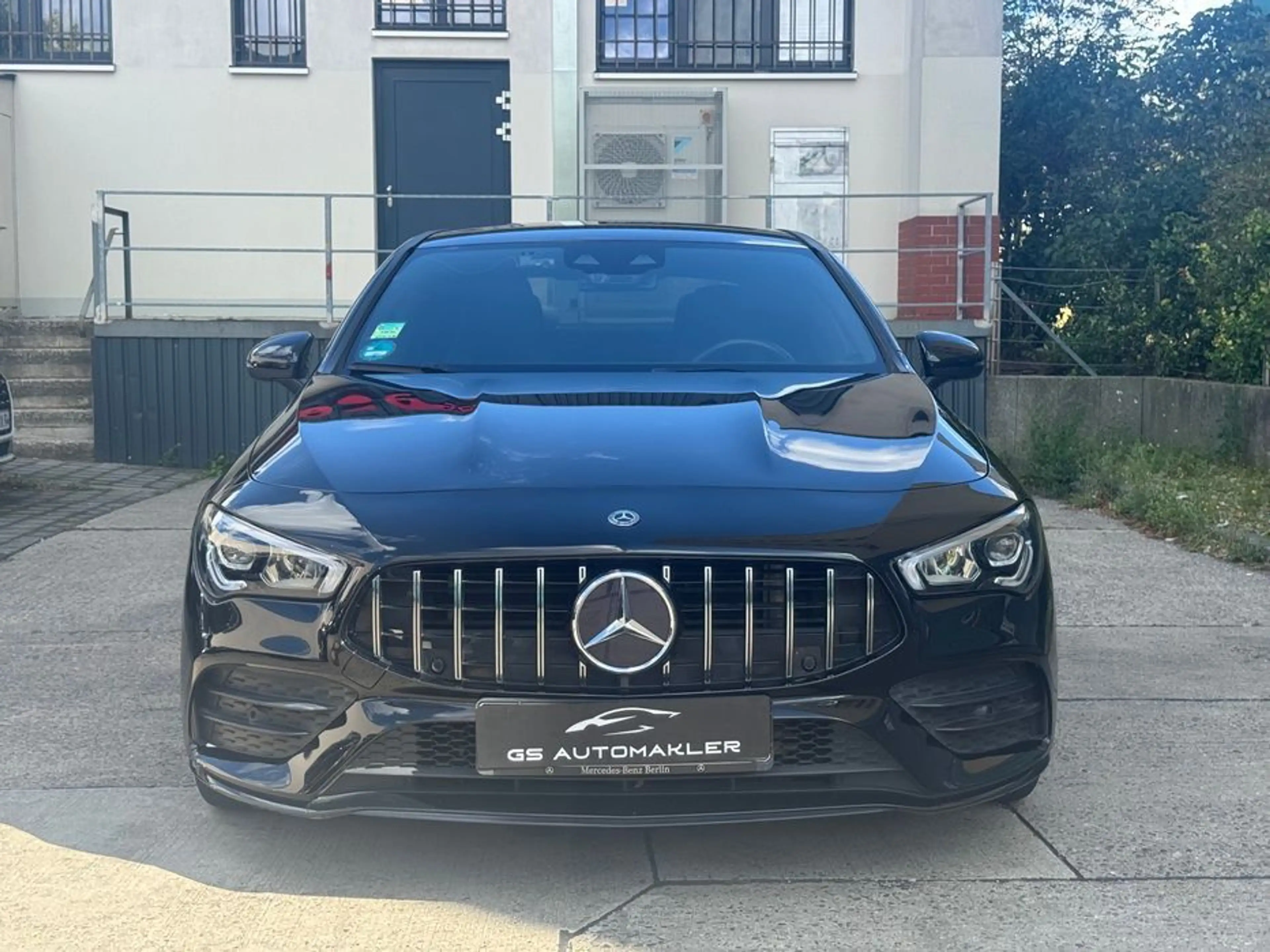 Mercedes-Benz CLA 220 Coupe AMG Line Kamera Night Paket — photo 3