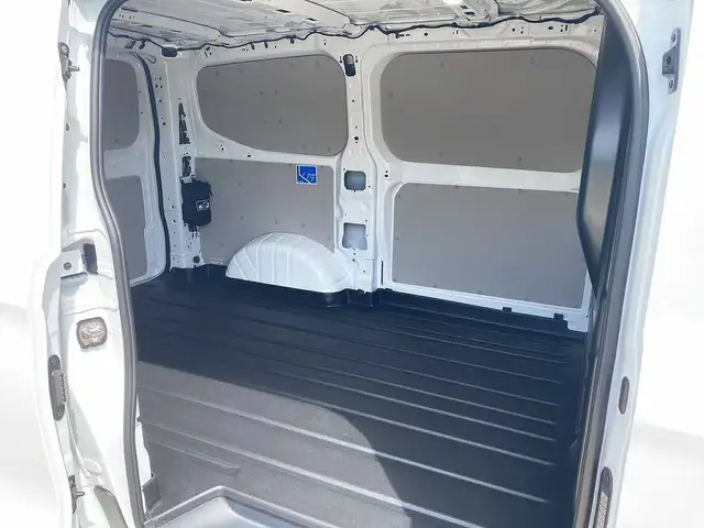 Ford Transit Custom view 5