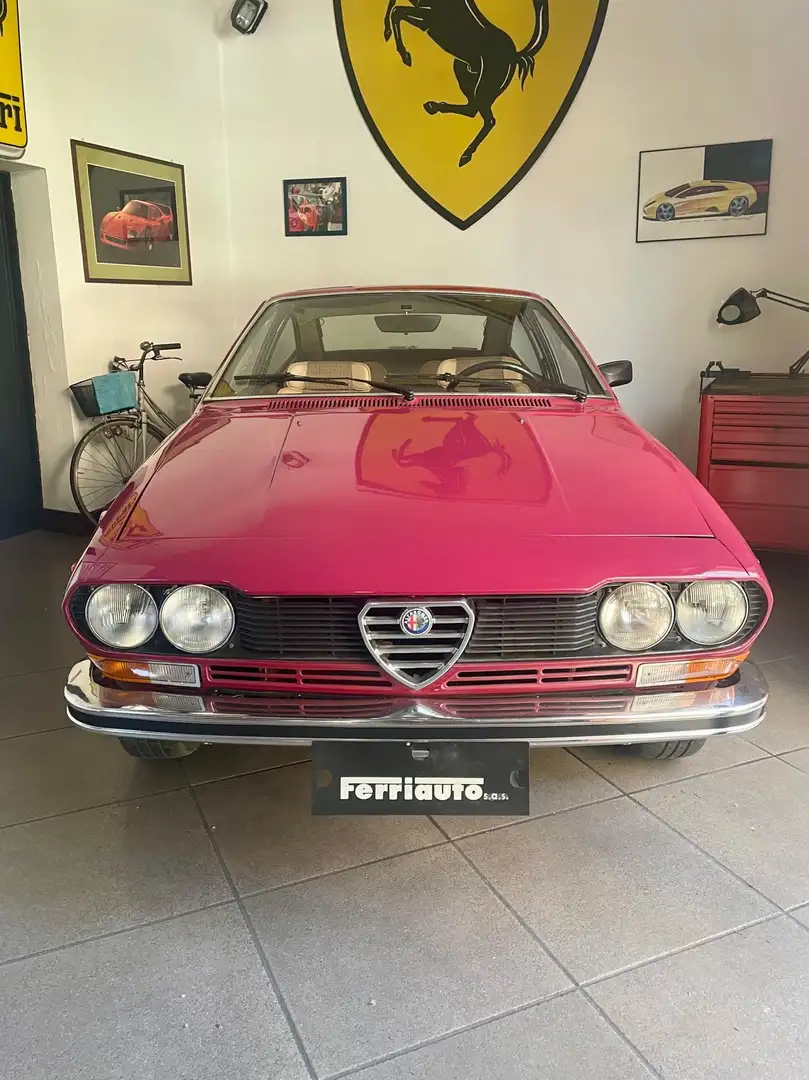 Alfa Romeo GT 1.6 (116.04) Mauve - 1