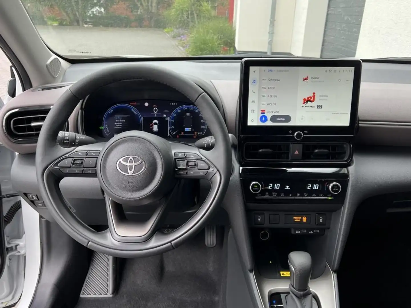 Toyota Yaris Cross Style Safety 1,5 CVT Hybrid 85kW 85 kW (116 PS)... - 1