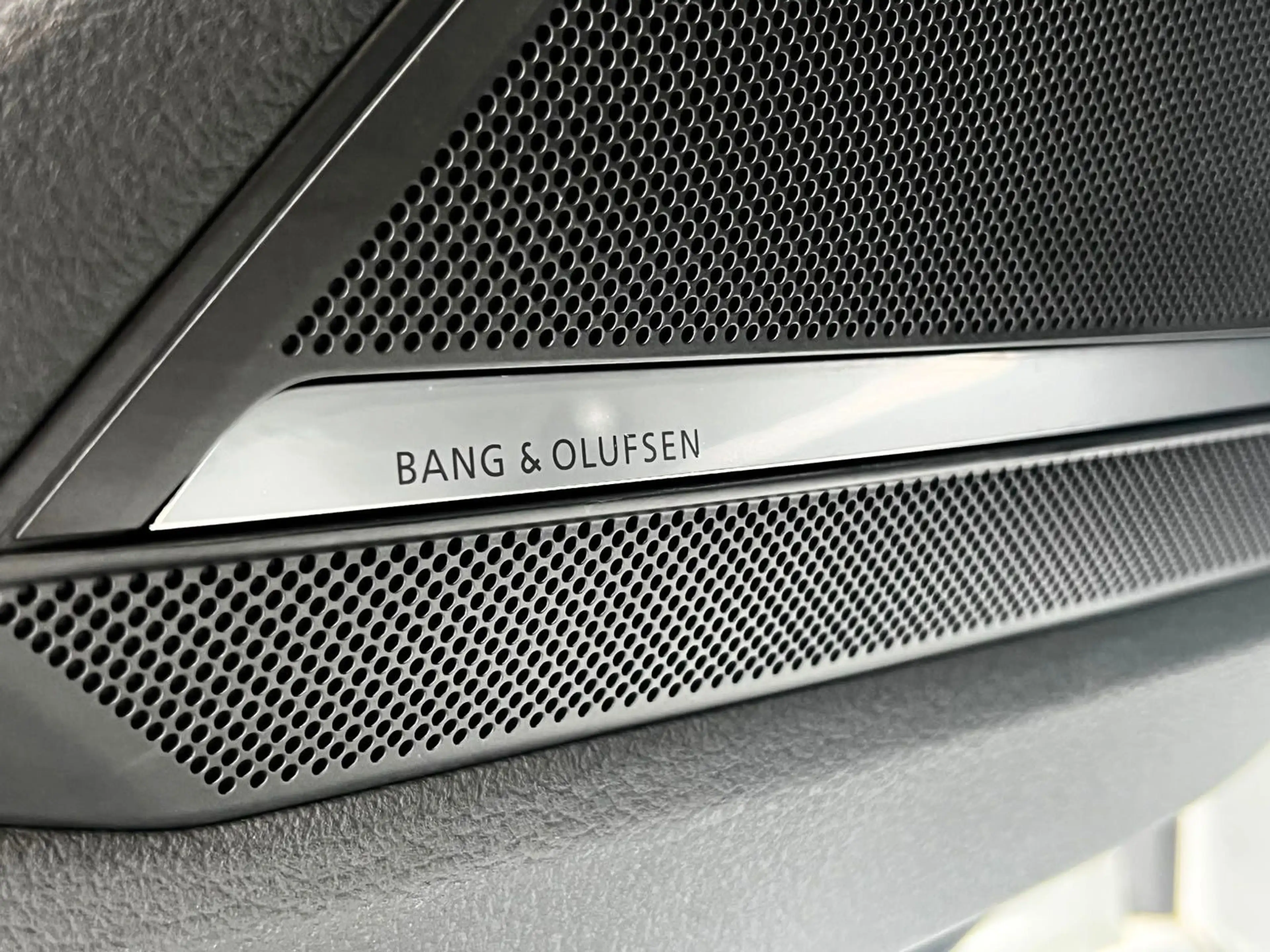 Audi RS6 Avant 4.0 TFSI quattro "Laser/B&O/Head-Up" — photo 8