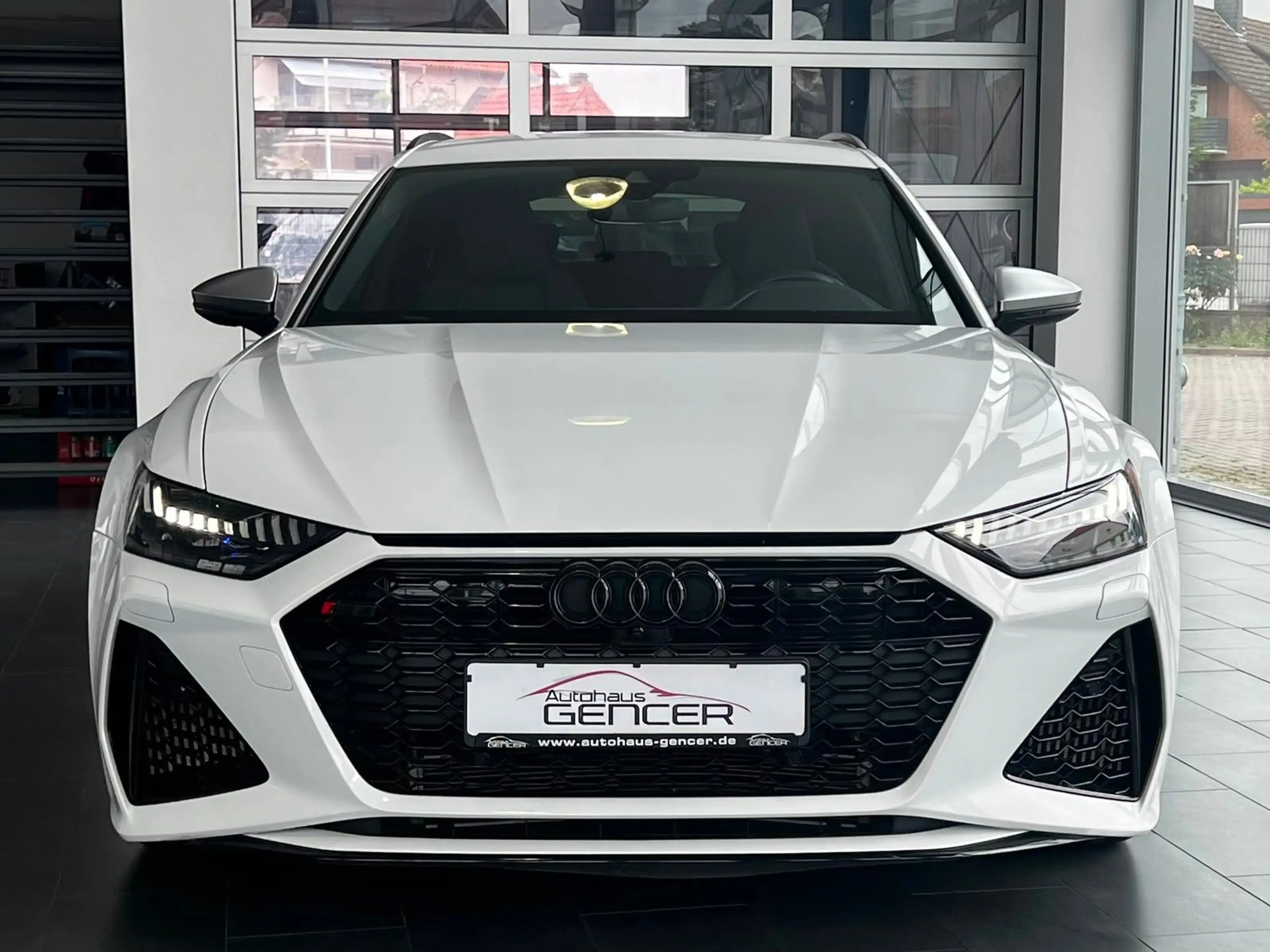 Audi RS6 Avant 4.0 TFSI quattro "Laser/B&O/Head-Up" — photo 2