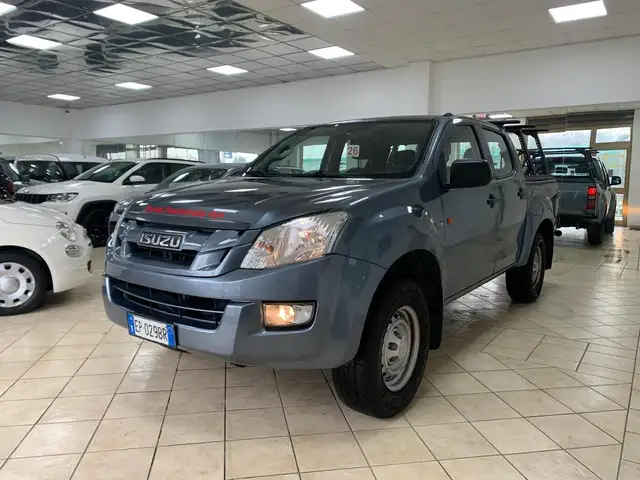 Isuzu D-Max D-Max II 2012 2.5 td crew Solar 4x4