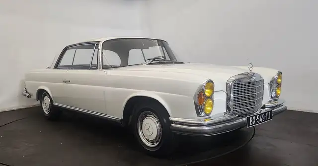 Mercedes-Benz 280 SEC