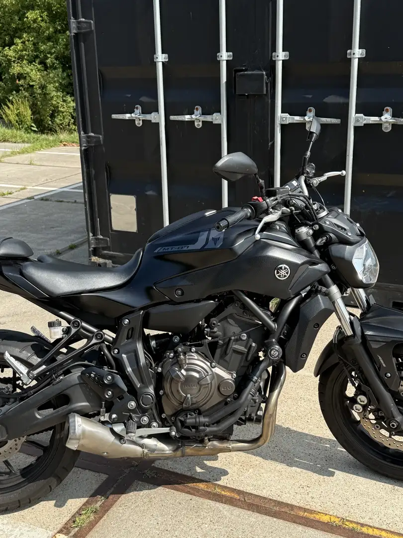 Yamaha MT-07 Black On Black A2 ✅ Zwart - 2