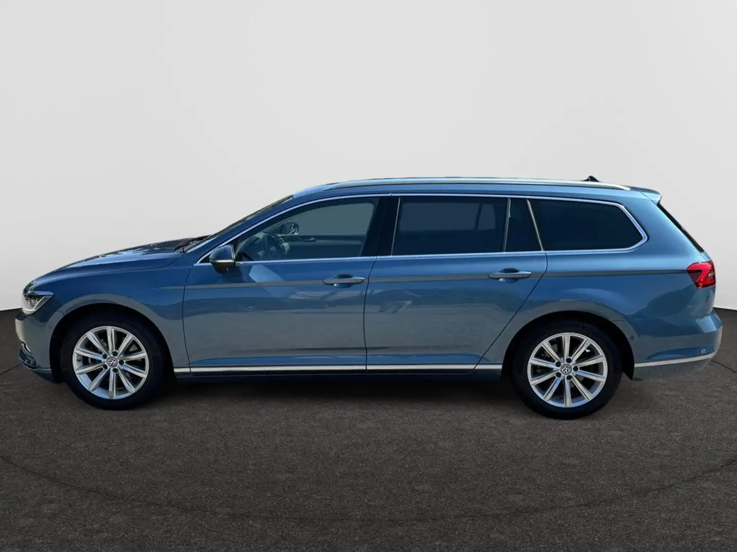 Volkswagen Passat Variant HIGHLINE 1.5 TSI ACT 150 PK DSG-7 / ACC / Camera / Сірий - 2
