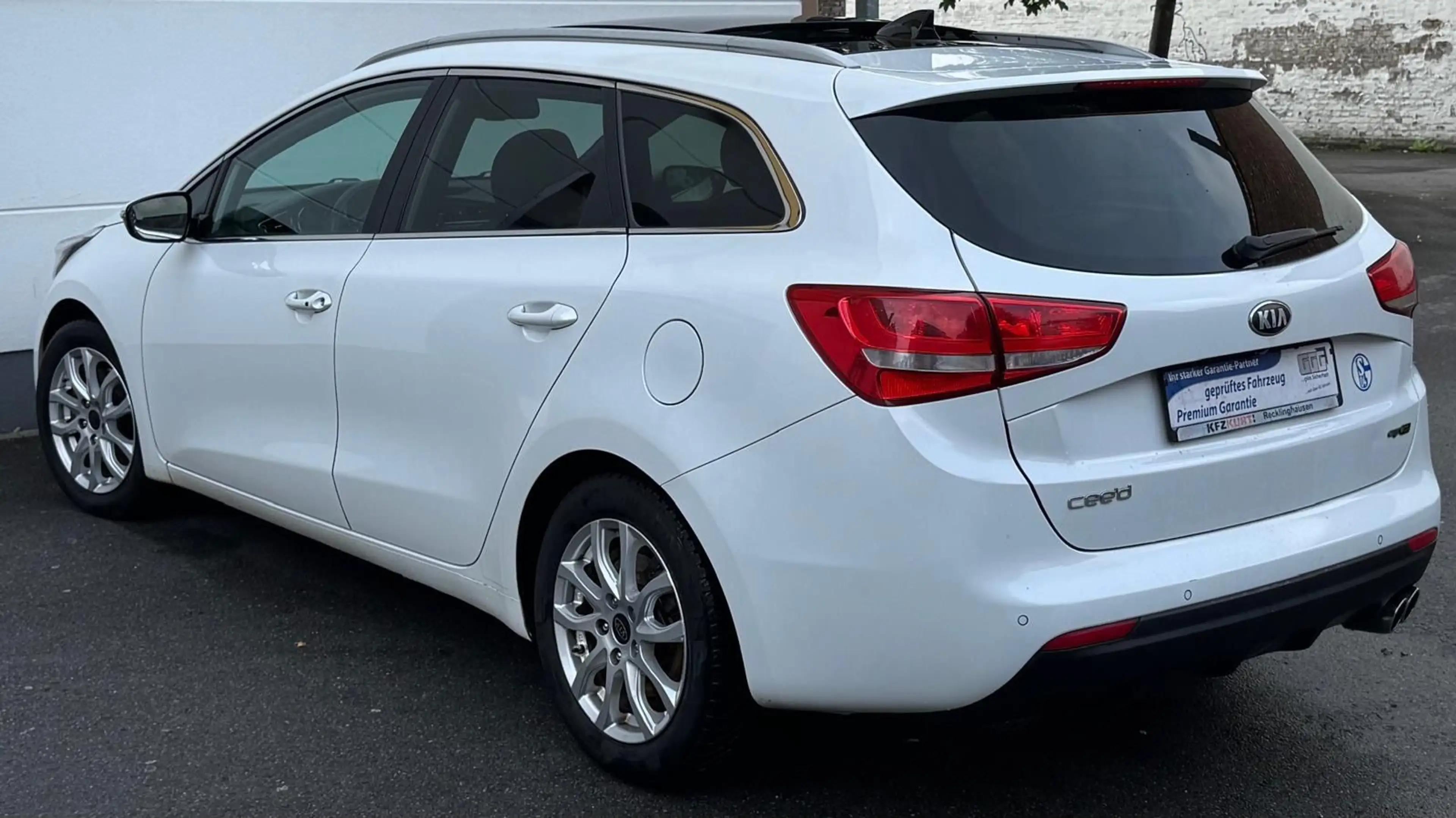 Kia Ceed SW / cee'd SW cee'd SW*GT Line*2.Hand*Automatik*Navi*Keyl*Pano — photo 6