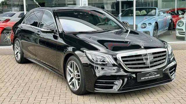 Mercedes-Benz S 560 E V8 4Matic Langversion / 1. Hand / 29.777km / Inspektion neu / Burmester / Headup / 469PS / Massage