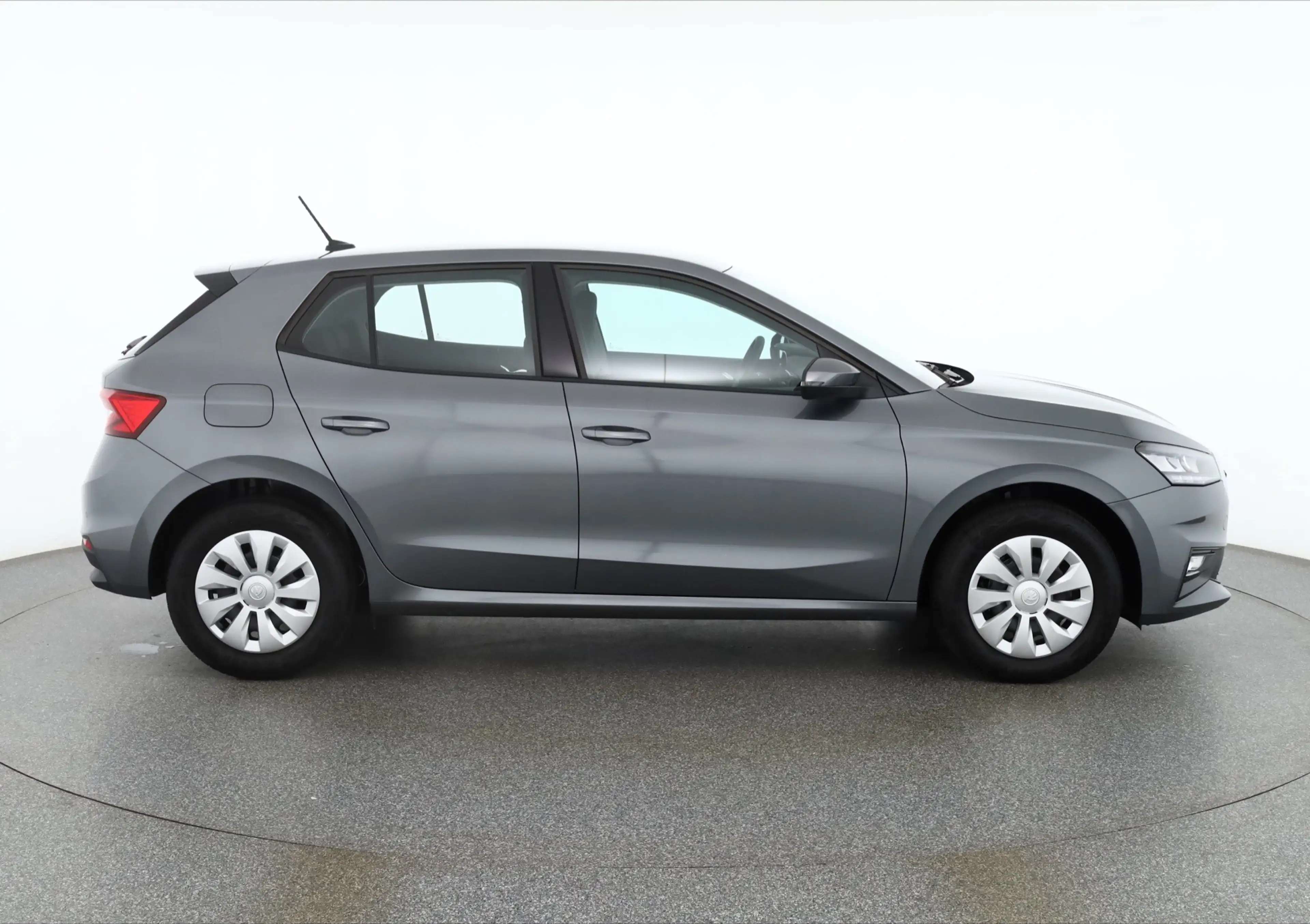 Skoda Fabia 1.0 MPI LED Sitzheizung Tempomat — photo 6