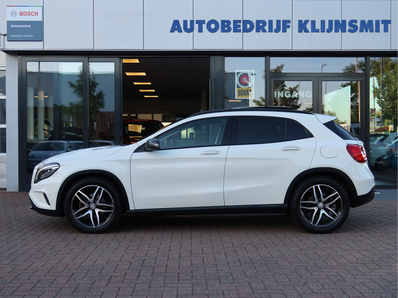 Mercedes-Benz GLA 200 Prestige | Panorama | 18inch | Park-Assist | Camer — photo 6