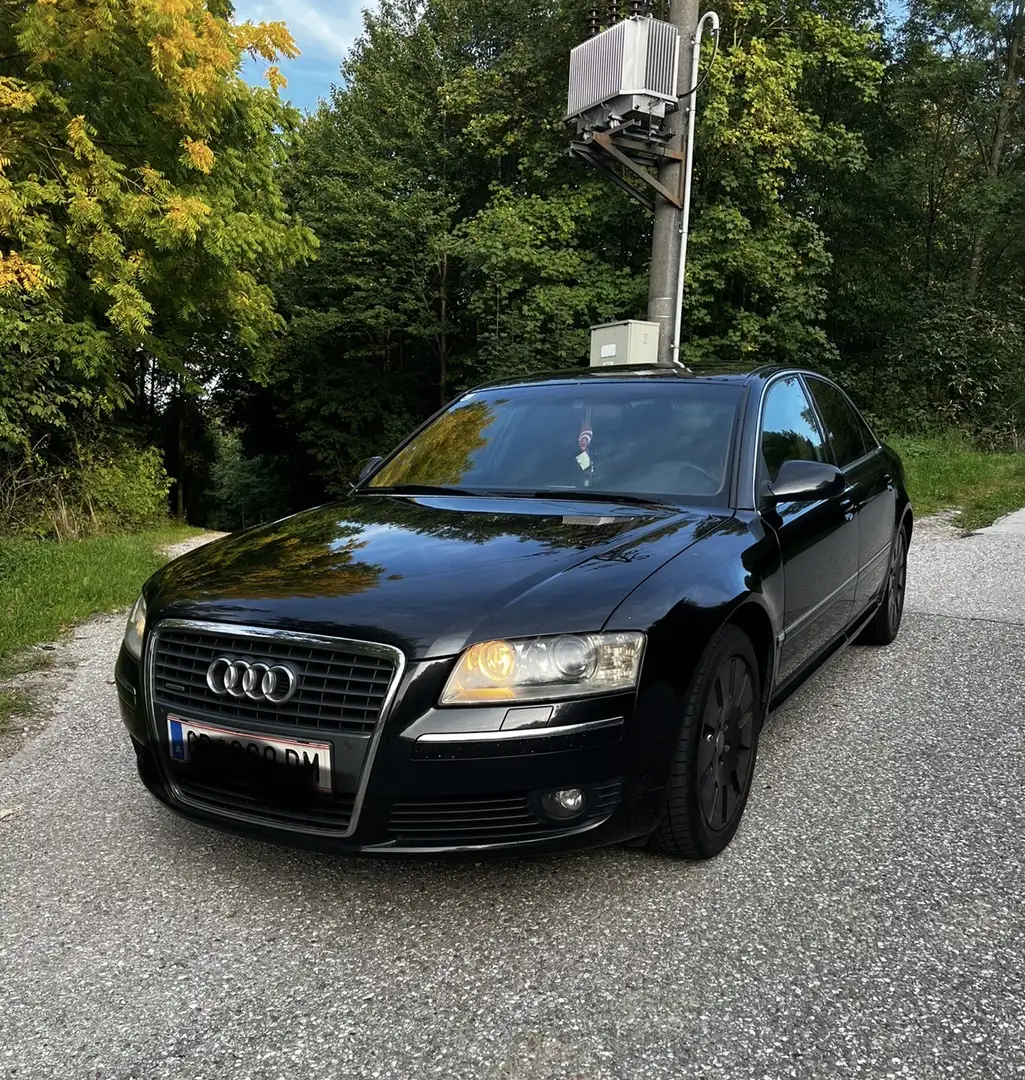 Audi A8 - 1