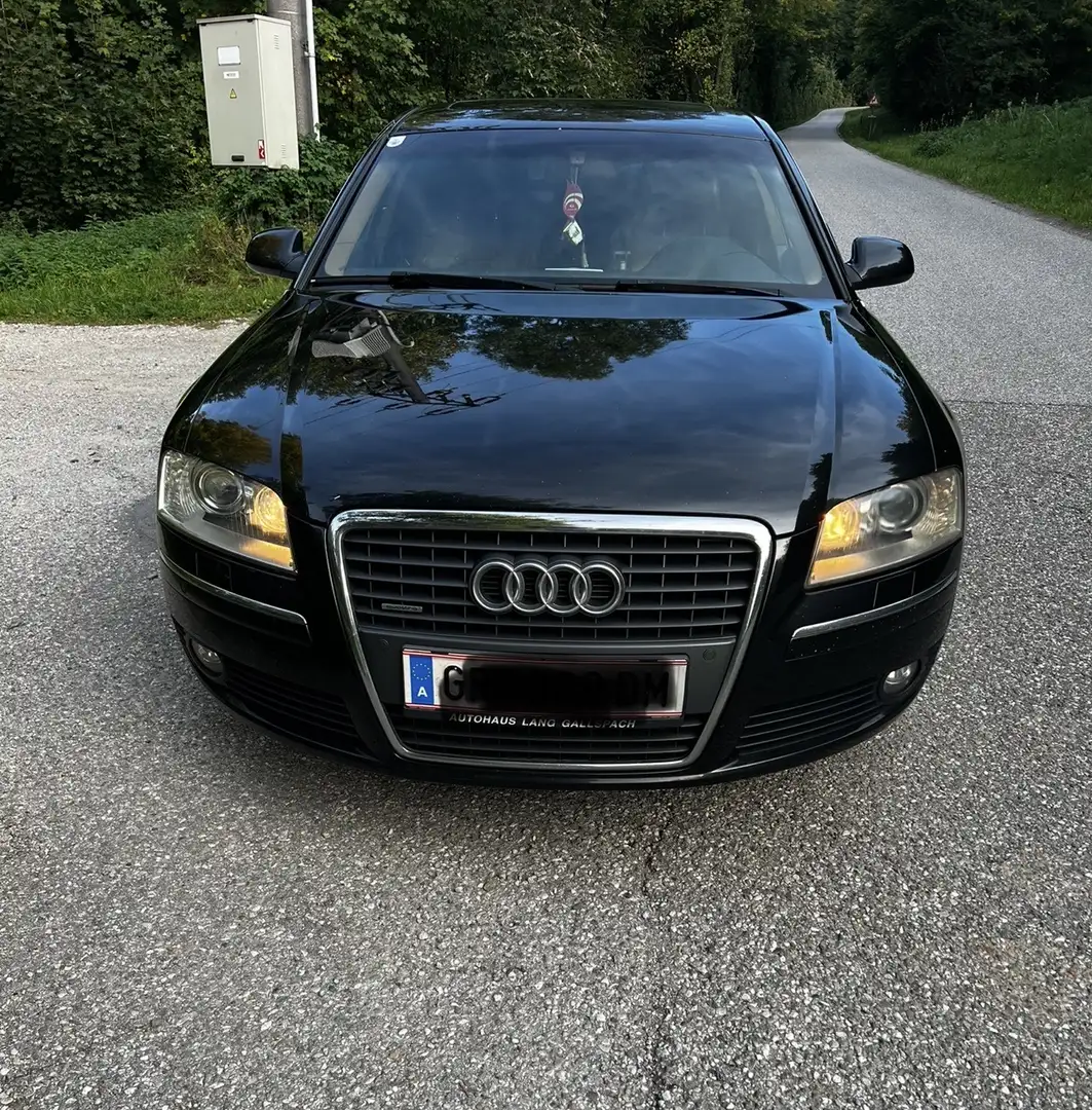 Audi A8 - 2
