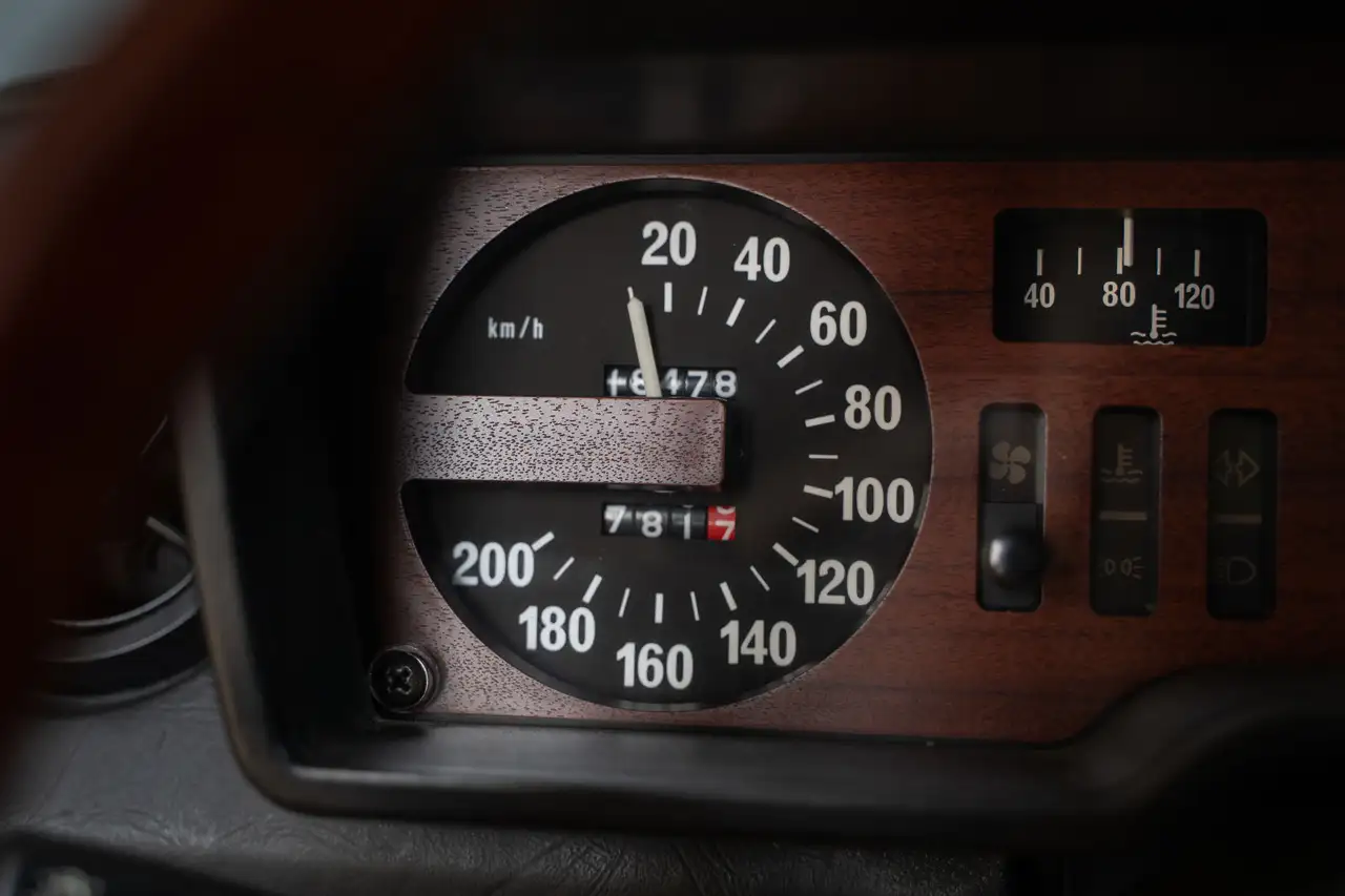 Alfa Romeo Alfetta 2.0, foto 12