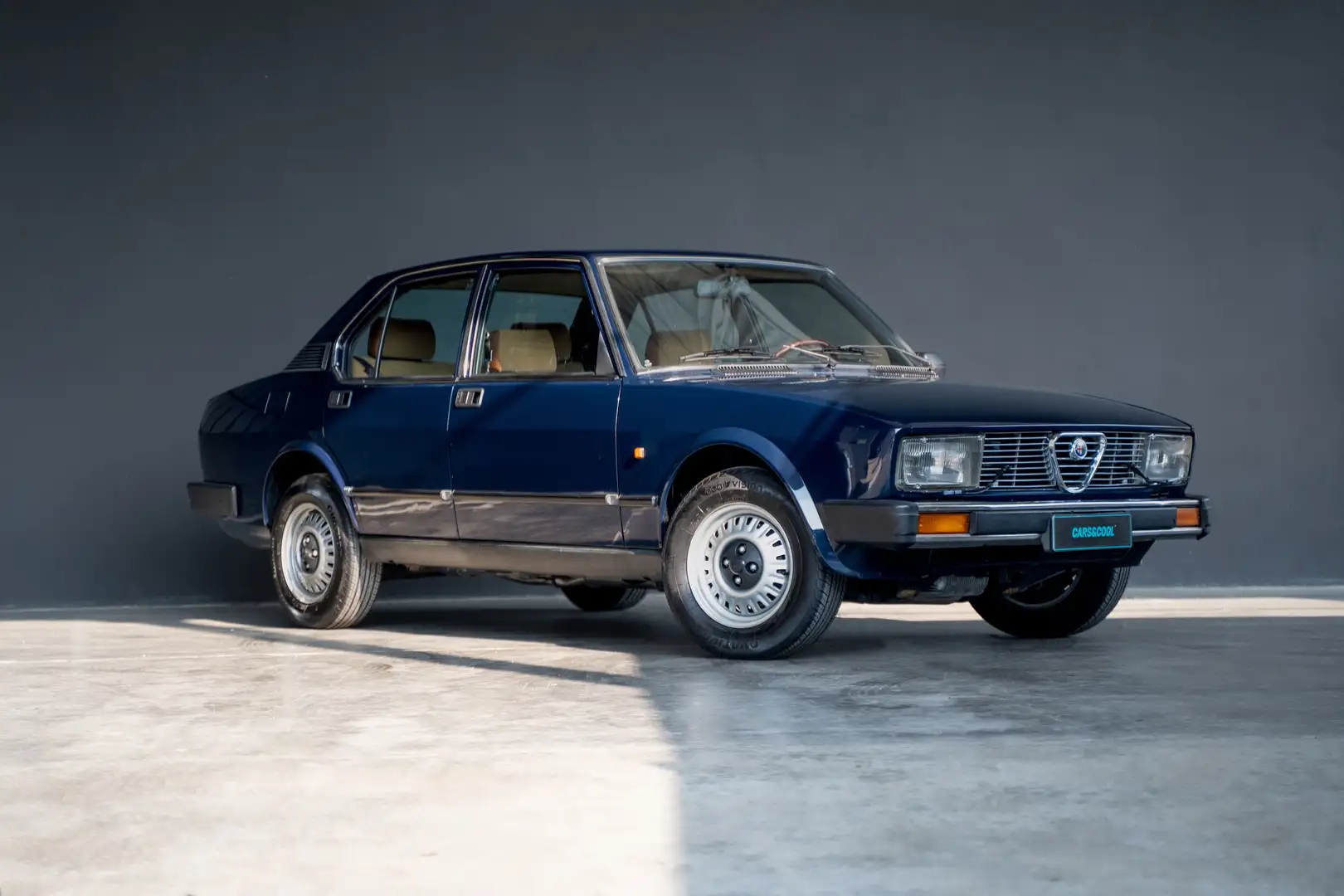 Alfa Romeo Alfetta Alfetta 2.0 Blau - 1