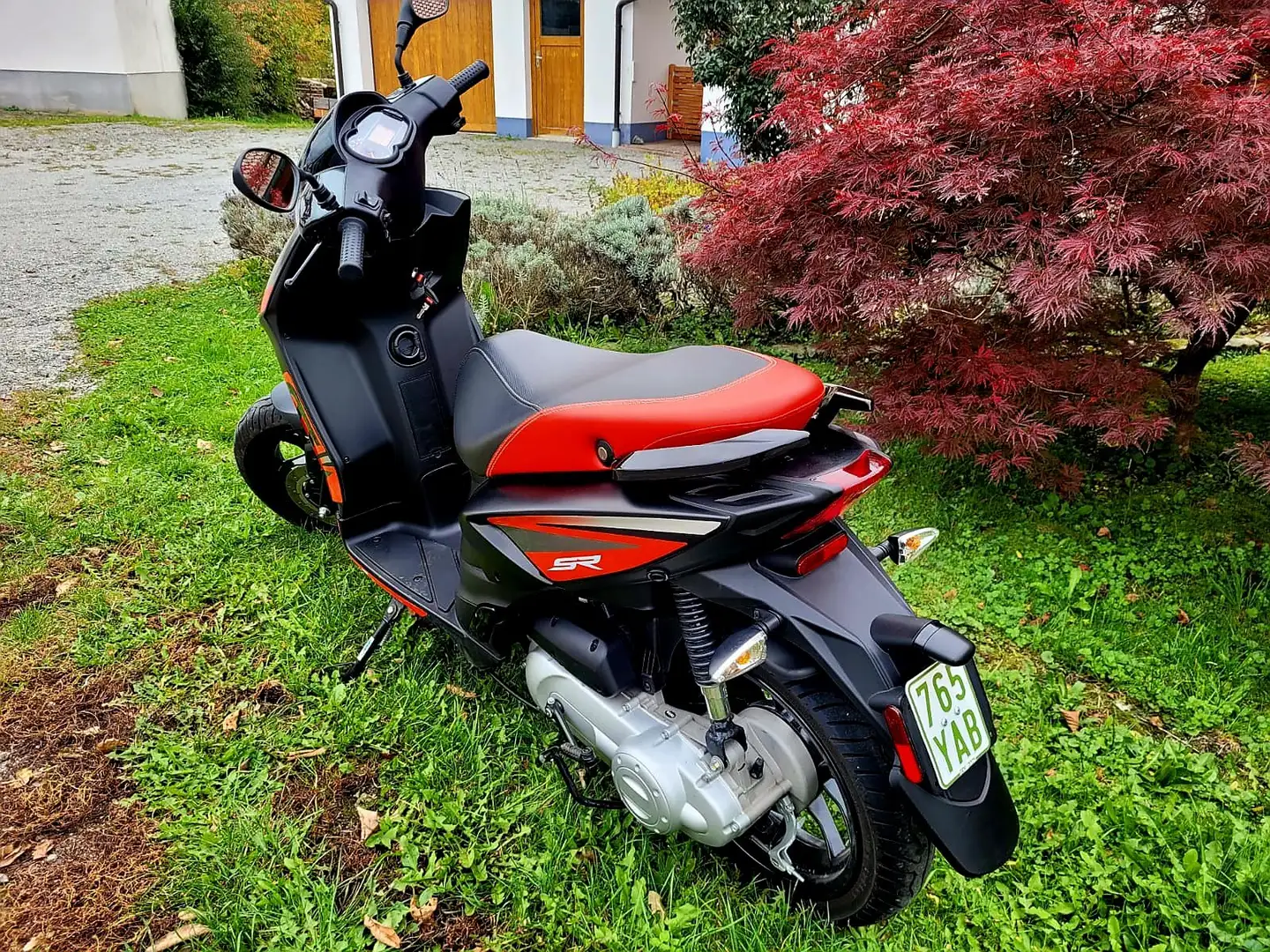 Aprilia SR 50 SR MT 50 Fekete - 2