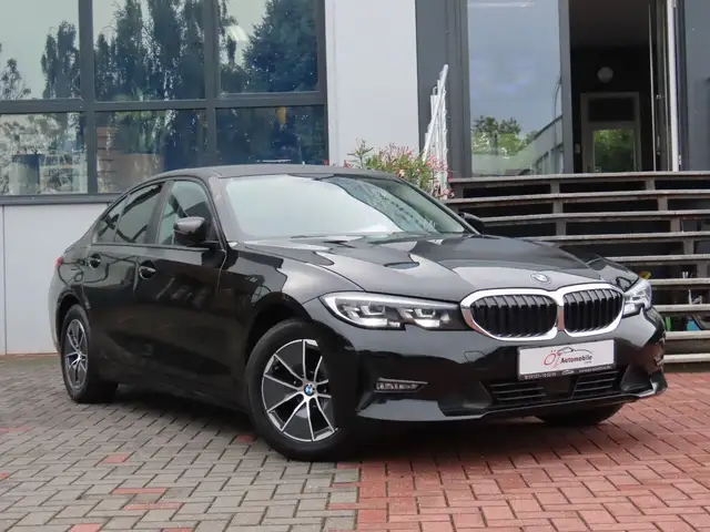BMW 318 d Autom. Head-up Klimaauto. Navigation