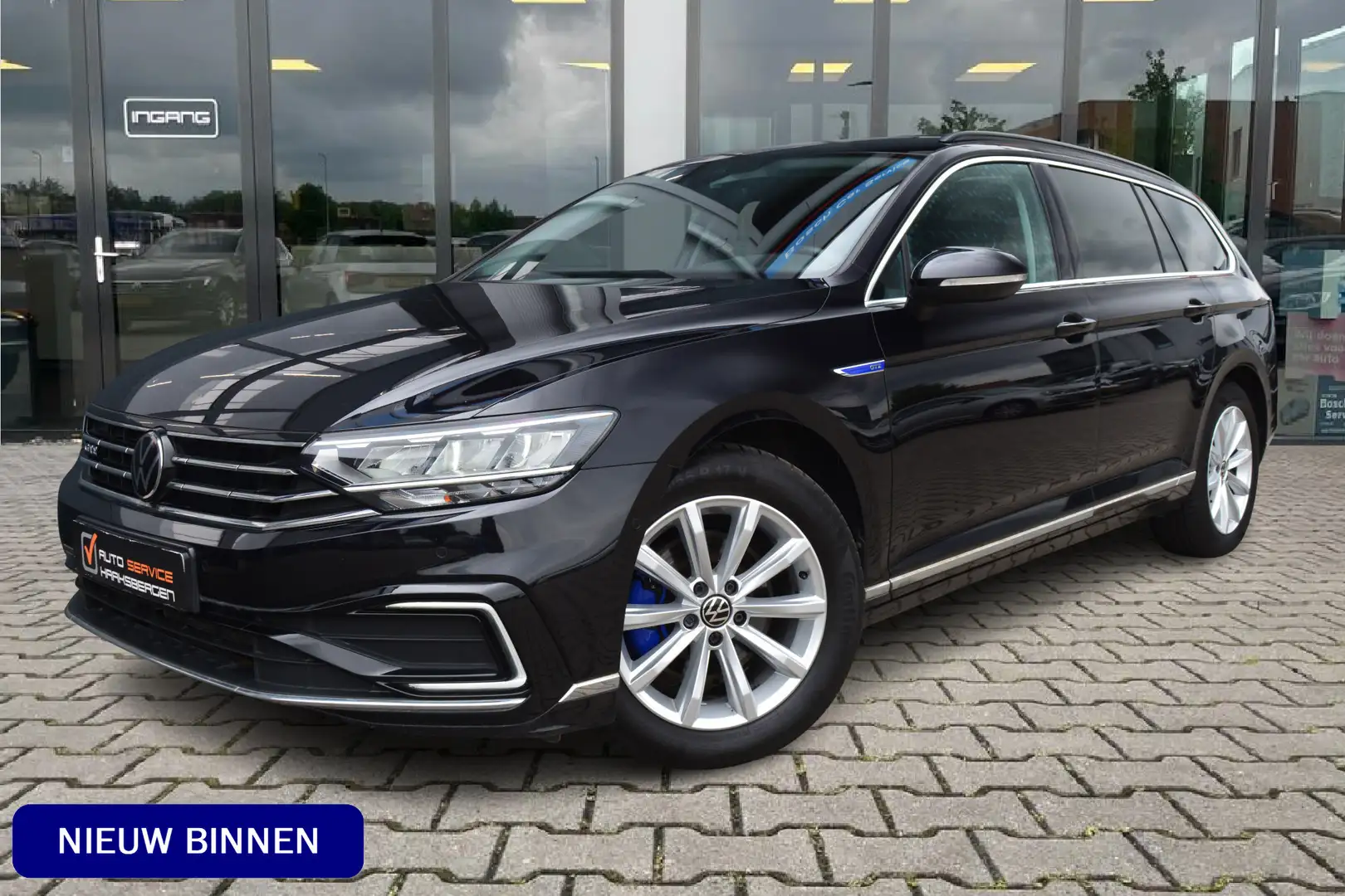 Volkswagen Passat Variant 1.4 TSI PHEV GTE Business | ACC | Camera | Trekhaa Zwart - 1