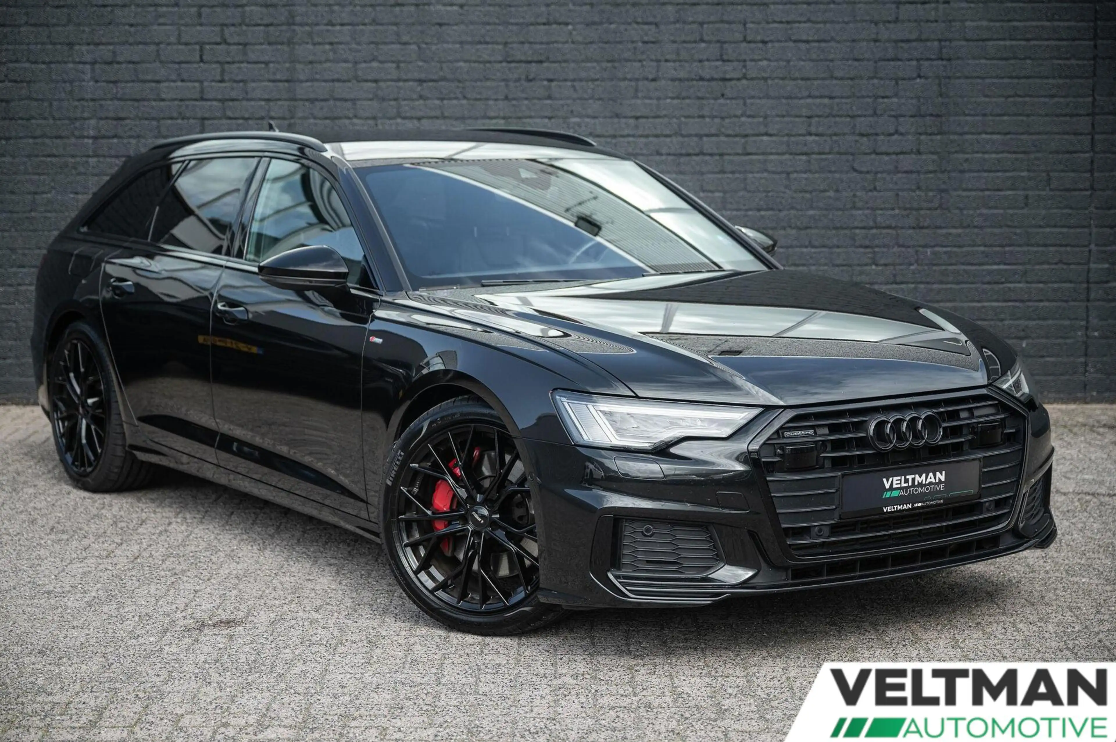 Audi A6 Avant 55 TFSI e quattro Competition TREKHAAK 21INC — photo 2