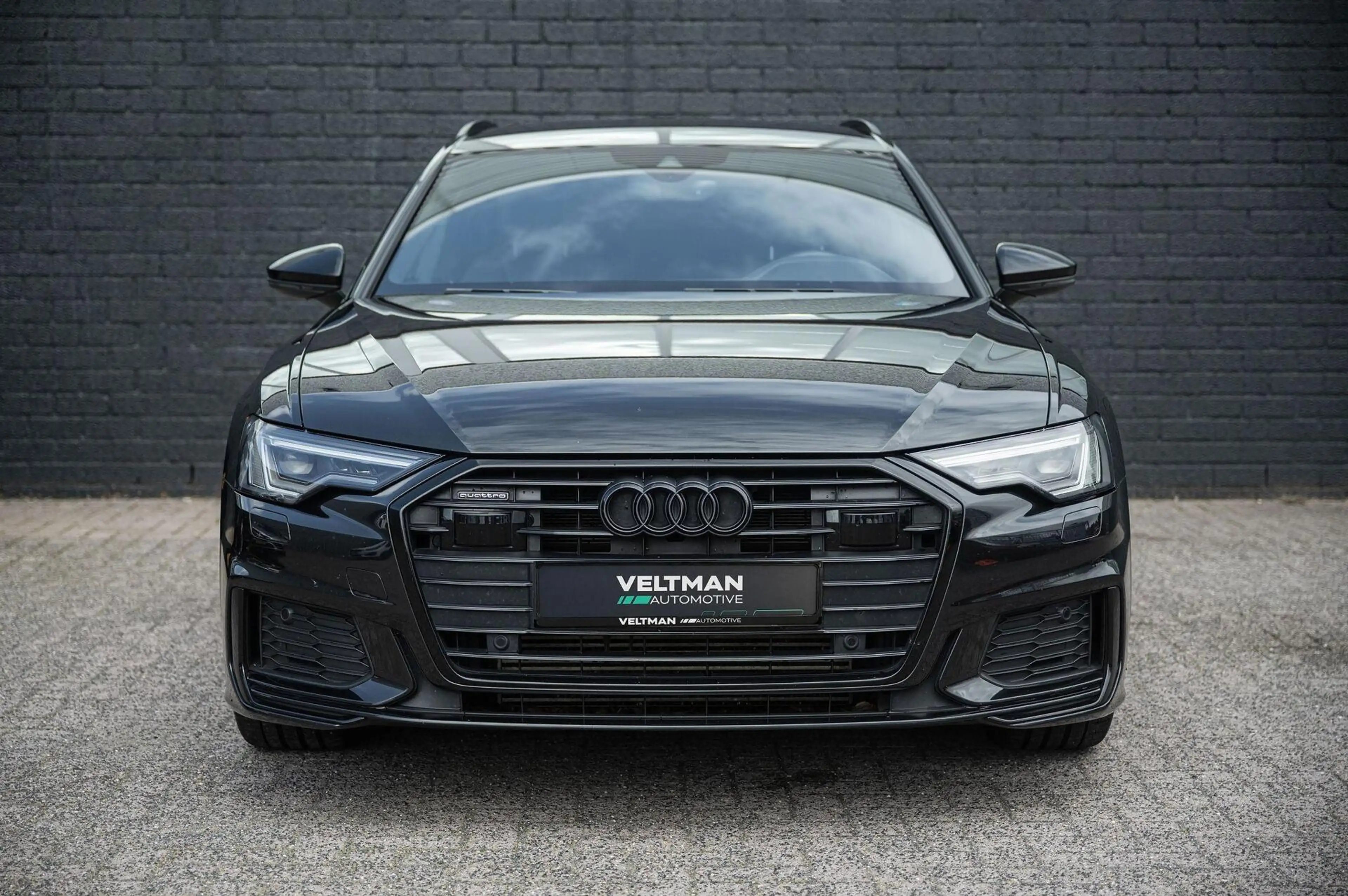 Audi A6 Avant 55 TFSI e quattro Competition TREKHAAK 21INC — photo 11