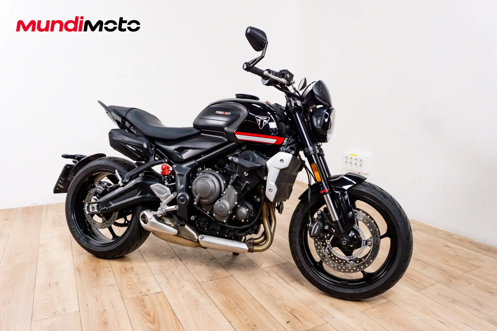 Triumph Trident 660 - 2