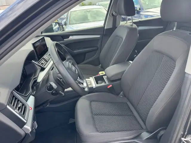 Audi Q5 view 17
