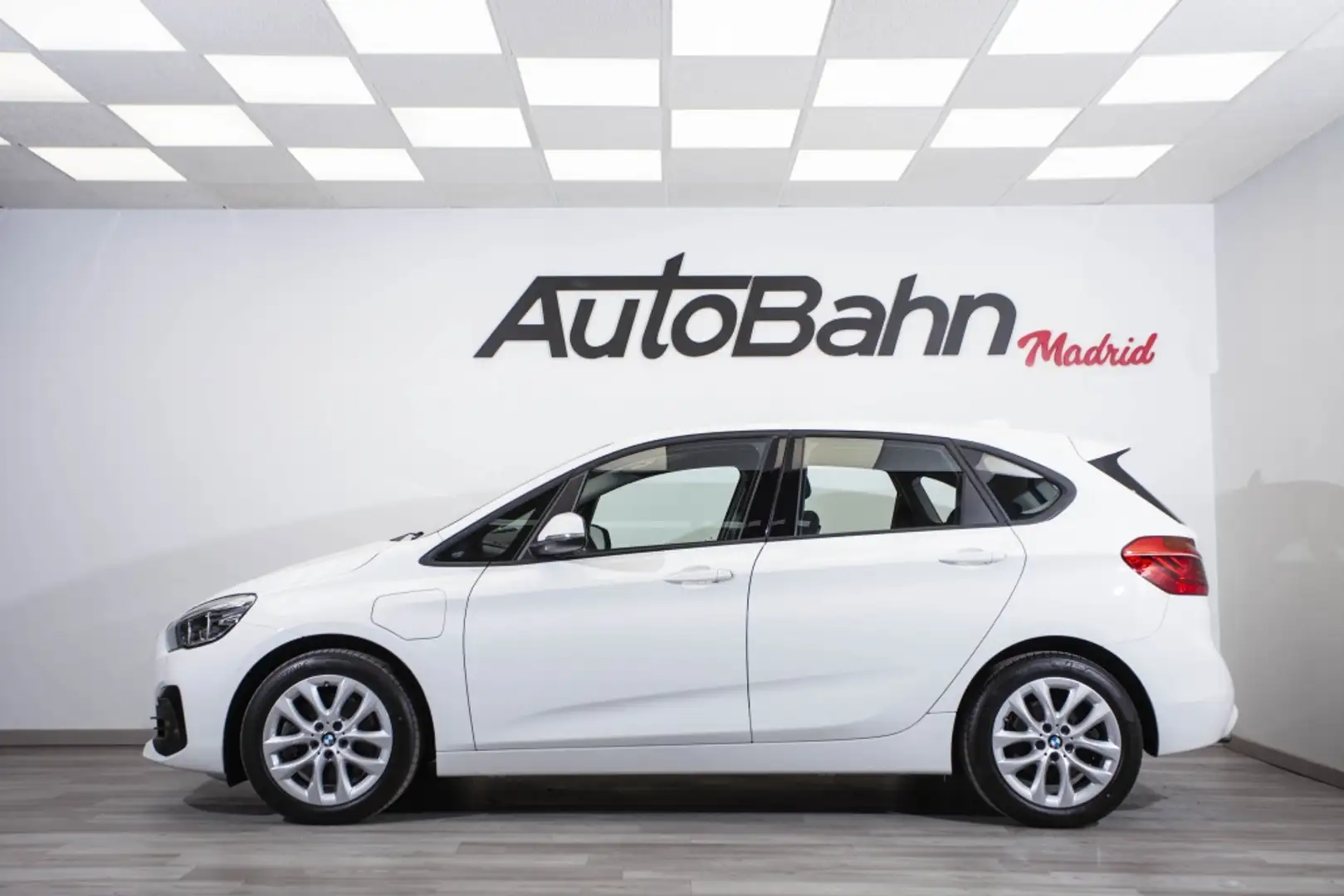 BMW 225 225xe iPerformance Active Tourer Bianco - 2