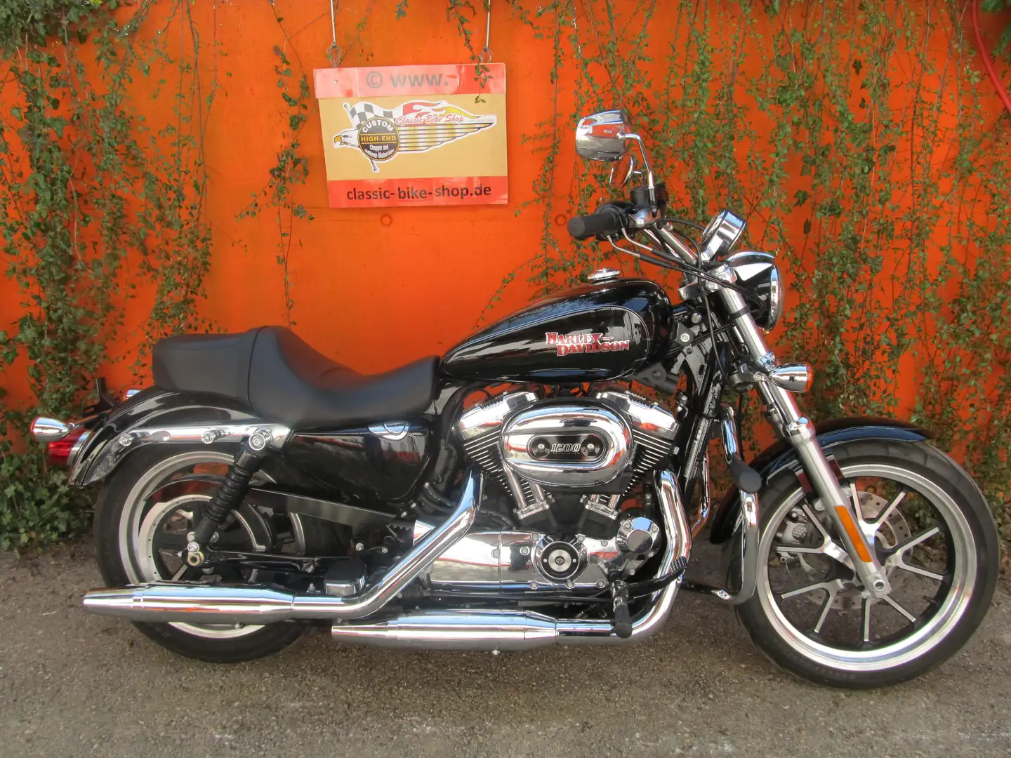 Harley-Davidson XL 1200 Schwarz - 1
