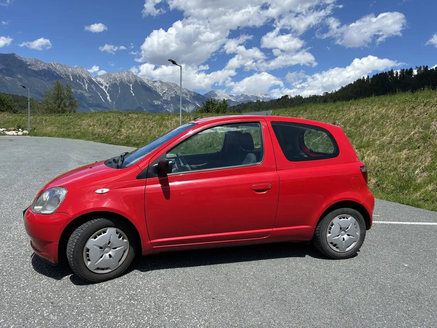 Toyota Yaris 1,0 VVT-i Linea Sol - 2