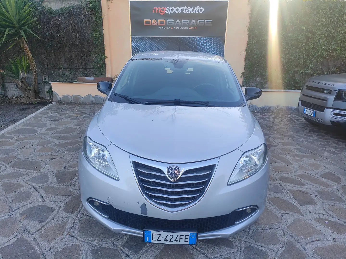 Lancia Ypsilon Ypsilon 2011 1.2 8v Platinum ecochic Gpl 69cv E6 Argent - 2