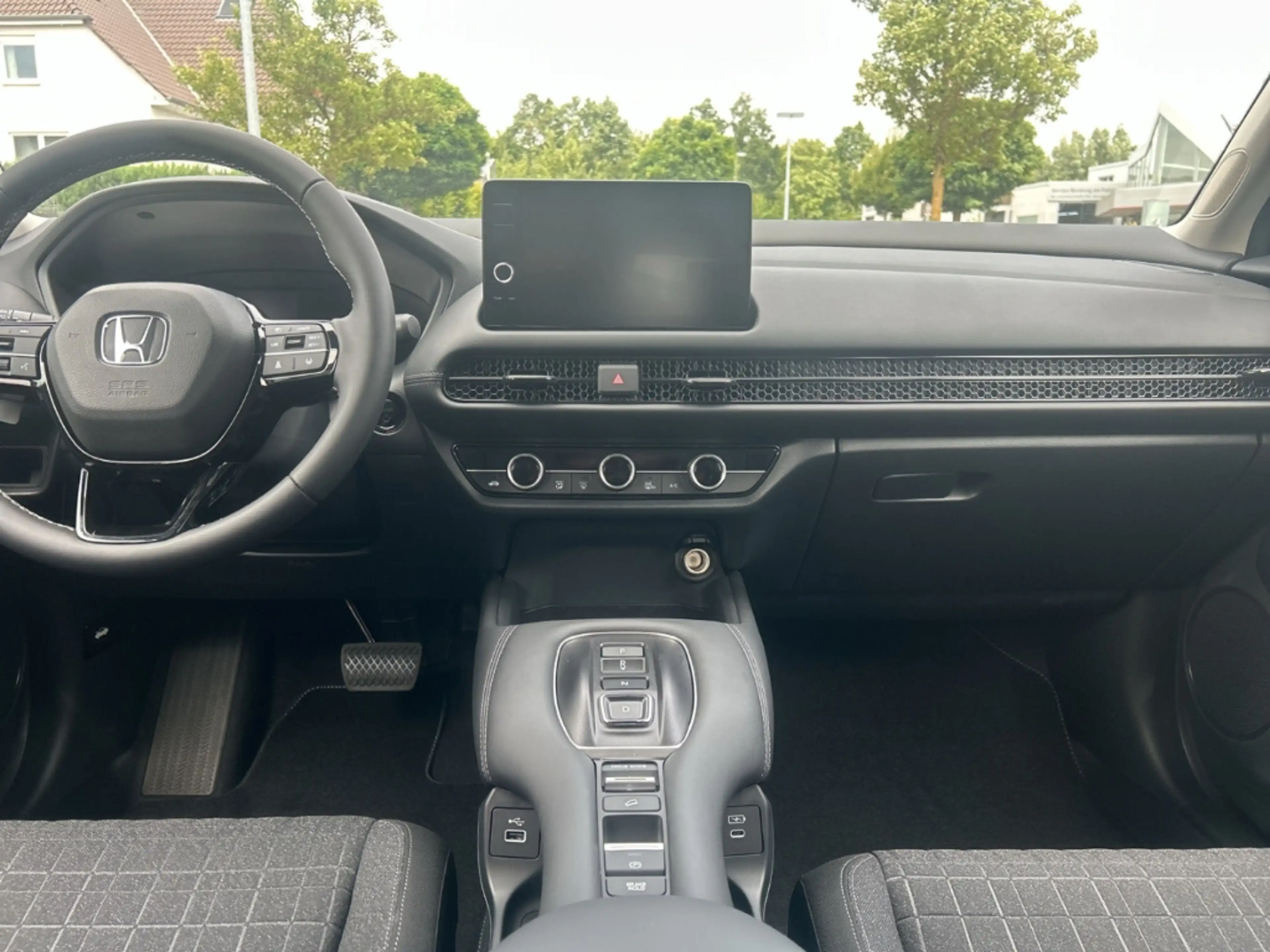 Honda ZR-V 2.0 Hybrid Elegance Navi Digit Cockpit LED ACC App — photo 9