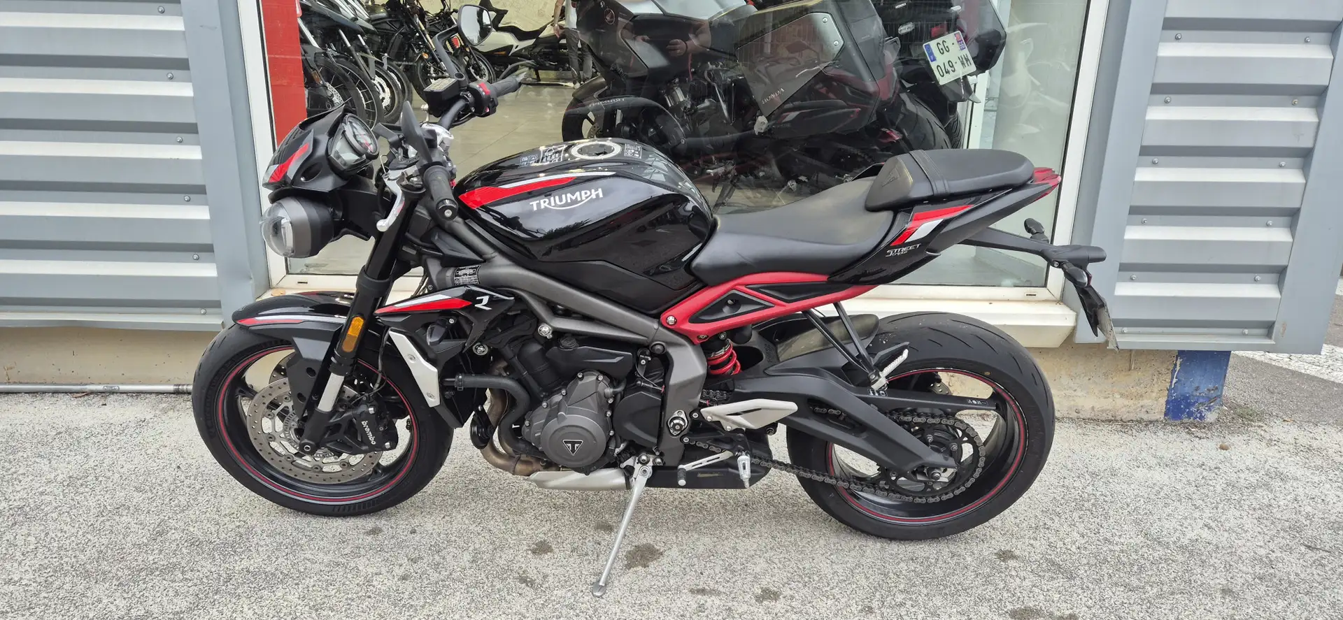 Triumph Street Triple 765 Negru - 2