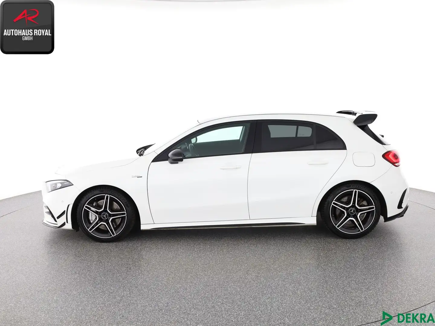 Mercedes-Benz A 35 AMG A 35 AMG 4M AERO-PAKET NIGHT,MULTIBEAM,AMBIENTE Weiß - 2