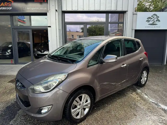 Hyundai iX20 1.4i-AIRCO-JANTES + CARNET COMPLET !
