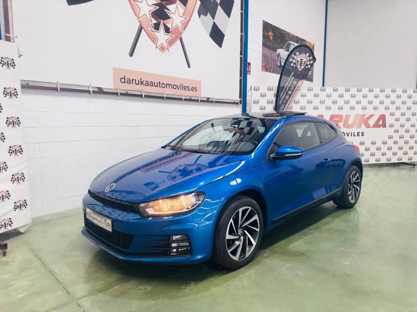 Volkswagen Scirocco 2.0TDI BMT Typhoon by R-Line 135kW Azul - 1