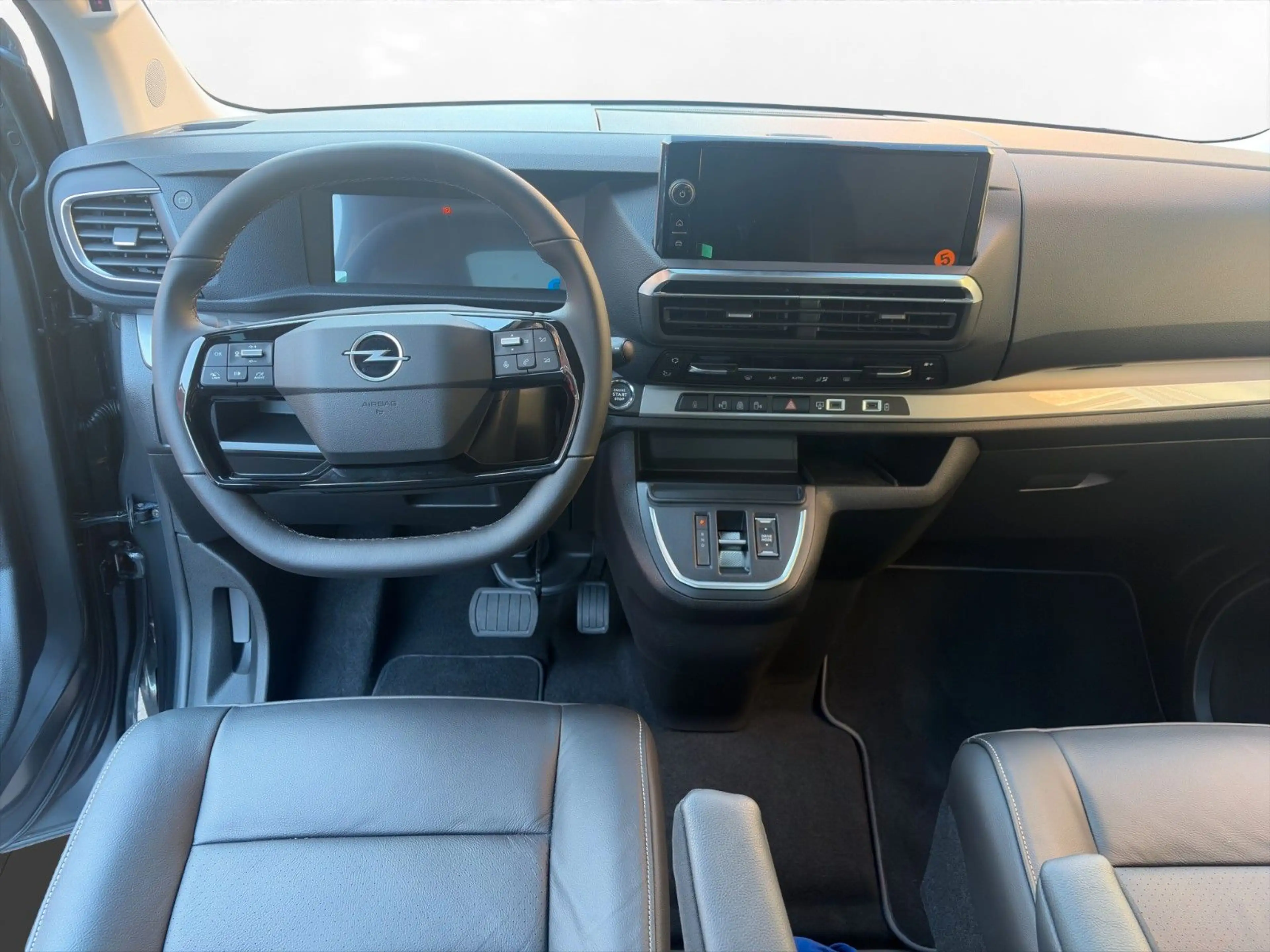 Opel Zafira Life GS M Panorama 7-Sitzer Tisch — photo 7