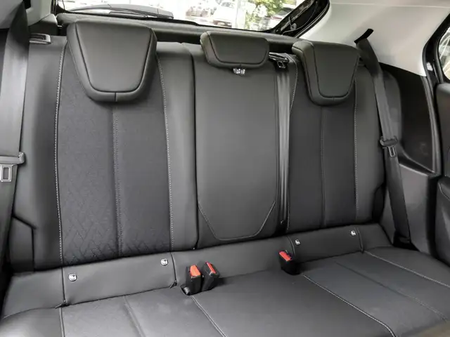 Opel Corsa view 5