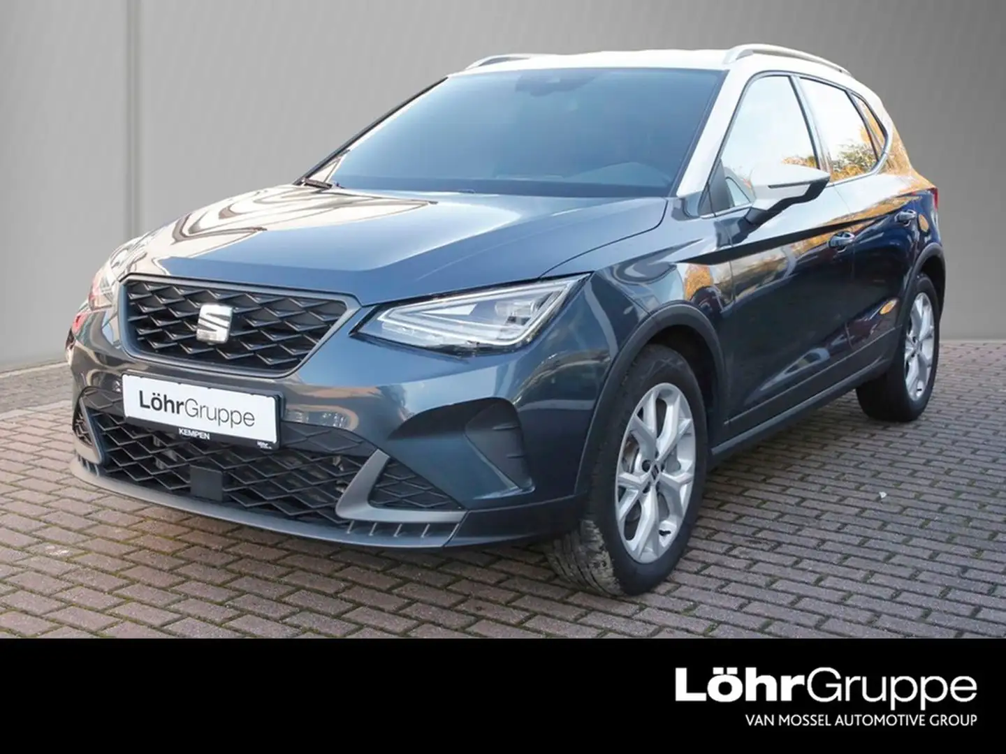 SEAT Arona 1.0 TSI FR 17"Navi+VC+FullLink LED PDC SHZ Grau - 1