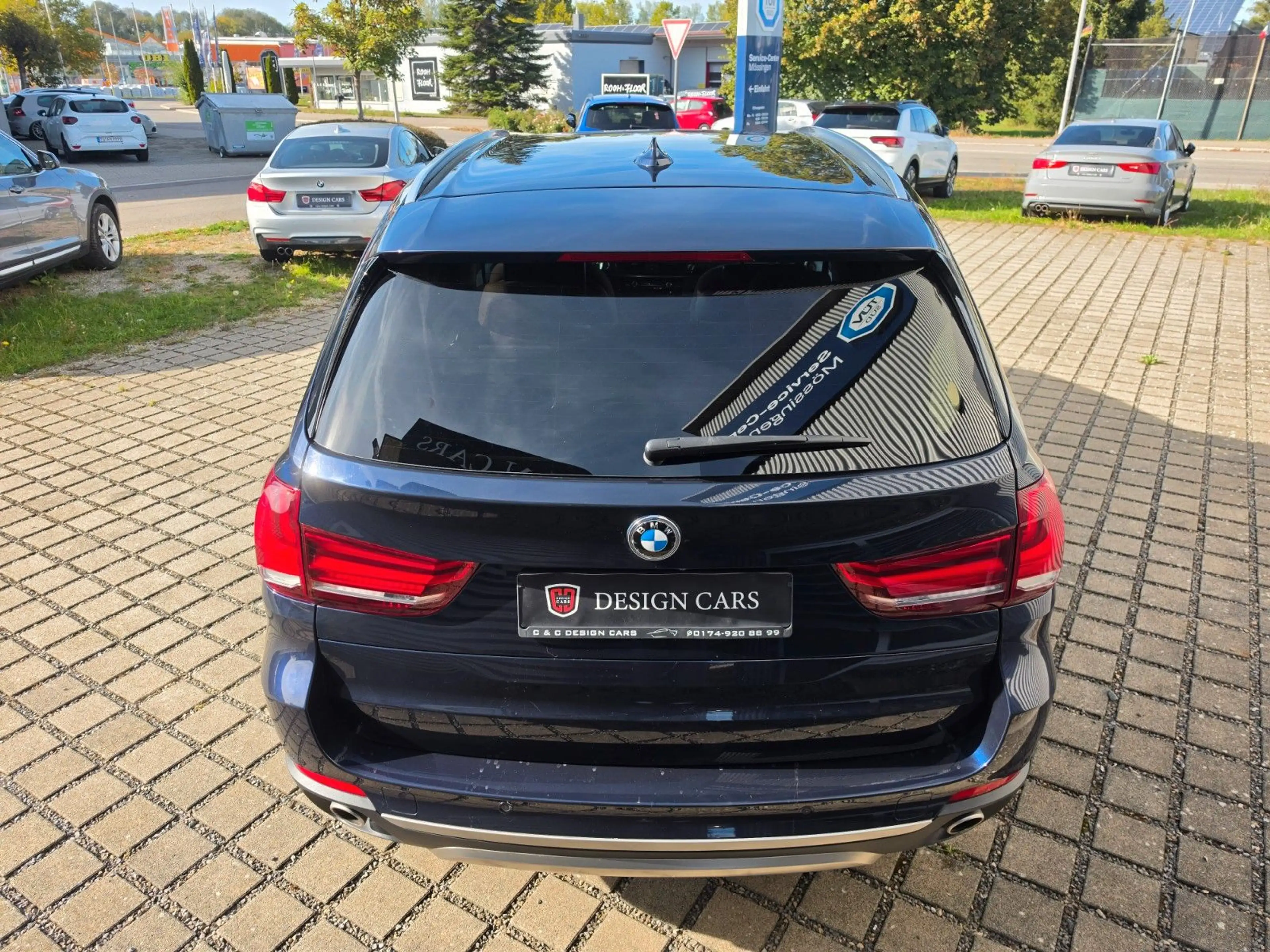 BMW X5 xDrive 30 d HuP AHK Rear Enter System — photo 7