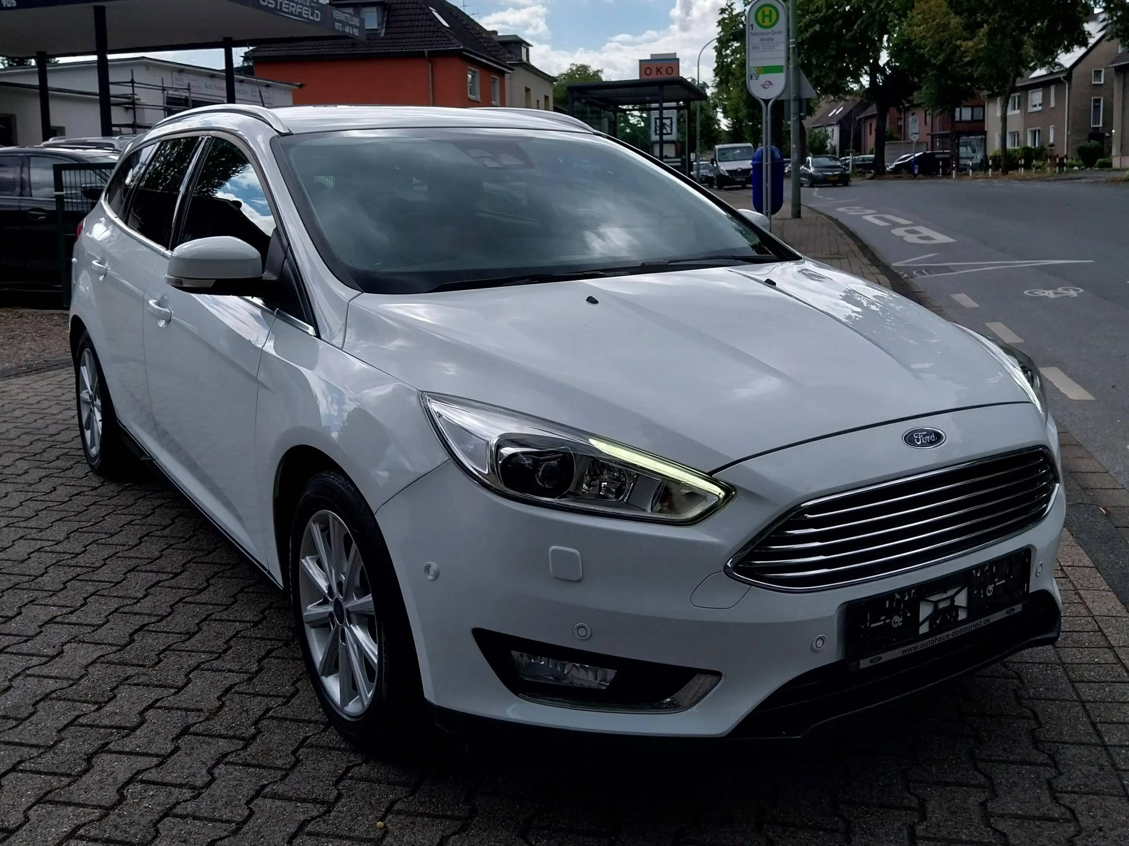 Ford Focus Titanium — photo 3