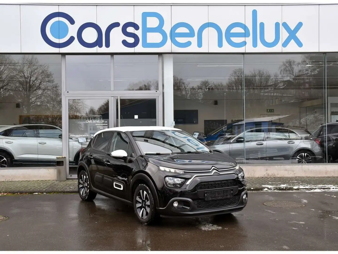 Citroen C3 1.2 PureTech Max 110 GPS LANE CAM KEYLESS 1MAIN Noir - 1