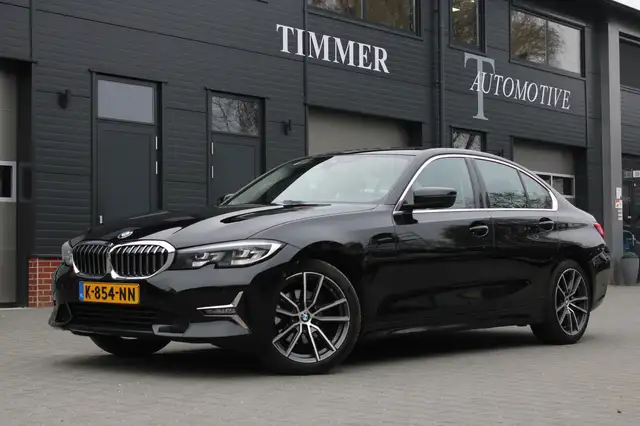 BMW 320 3-serie 320i High Executive - Leder - Stoelverwarm